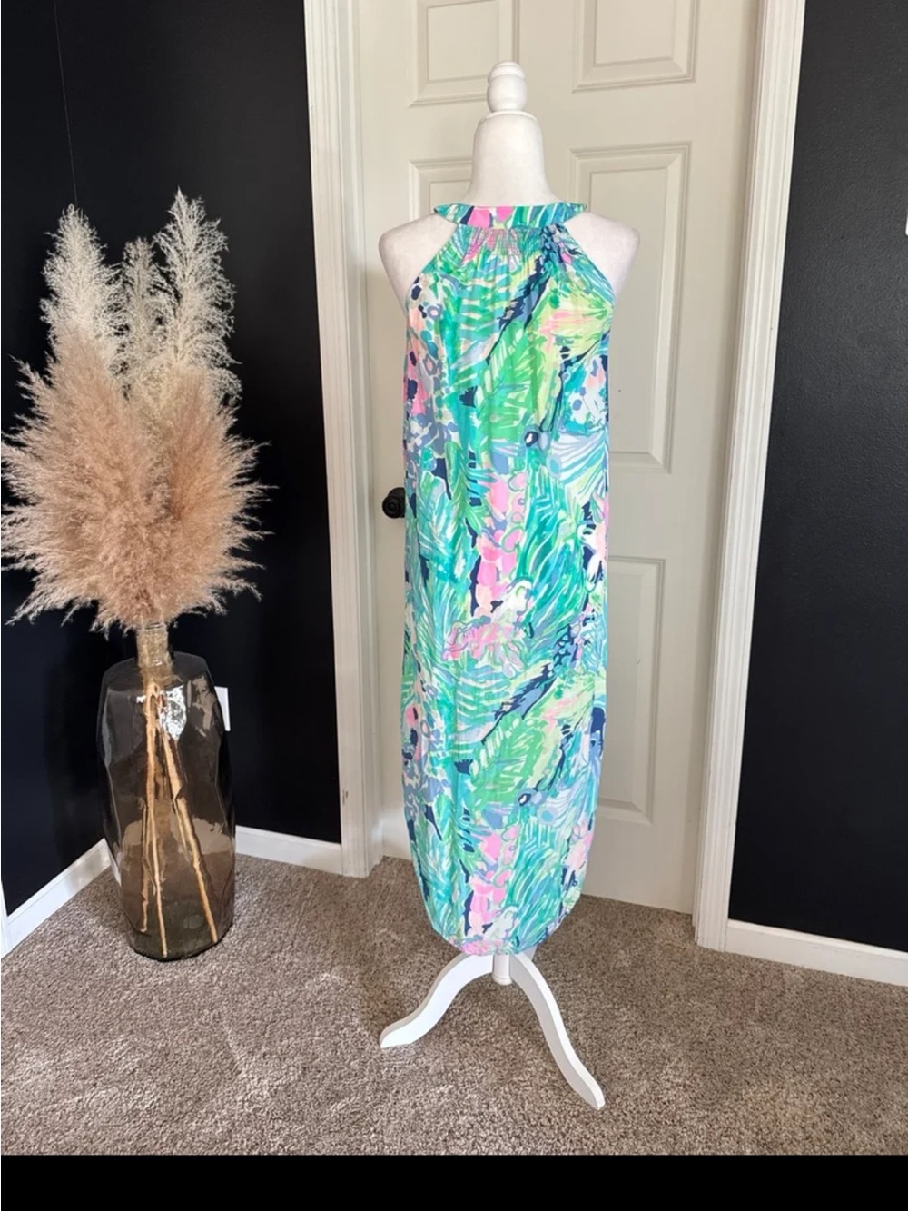 Lilly Pulitzer Bailey Floral Maxi Dress 100% Silk
size Small - Picture 11 of 12